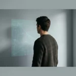 Image d'une personne de dos, observant une interface numérique bleue-verte représentant un réseau complexe, symbolisant le citoyen numérique et son identité en ligne.
